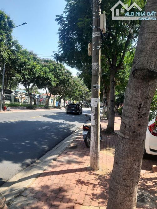 Bán gấp gấp gấp 214 m2, Đường Đồng Cây Viết - Phú Mỹ - BD, giá 32.5 tr/m2 - 1