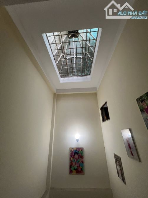 Bán nhà mặt phố Nguyễn Thị Định, quận Cầu Giấy, lô góc, DT 100m2 x 3 tầng, MT6m, giá 89 tỷ - 1