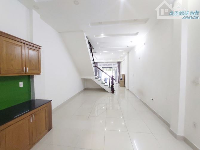 🔥CỰC PHẨM LÊ VĂN VIỆT – XE HƠI NGỦ TRONG NHÀ – GIÁ CHỈ 7 TỶ! - 1