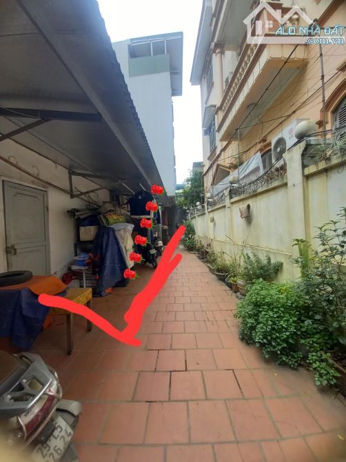 Bán nhà siêu đẹp Cổ Nhuế, Bắc Từ Liêm,+ Diện tích: 50m², mặt tiền 8m, giá 10 tỷ - 1