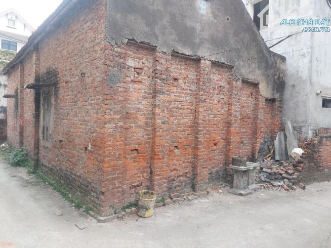 Ô Tô-KD-Lô Góc 3 Thoáng-Dân Cắt Bán.Bán Đất Phú Thị,Dt 100m,Giá 8 Tỷ. - 1