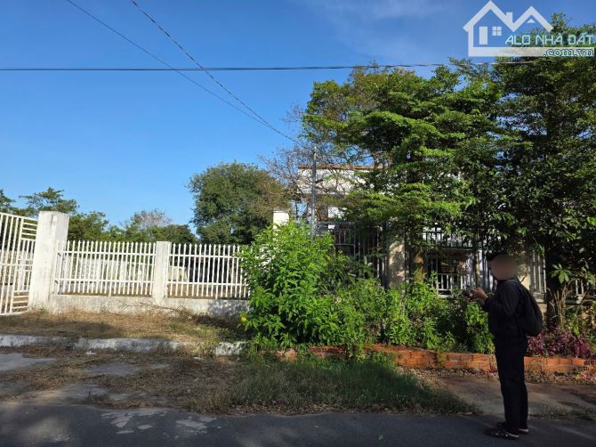 DT: 686m2 150m2 thổ cư, 4ty900triệu . Đường 52 xã Long Phước, Thành Phố Bà Rịa cần bán - 1