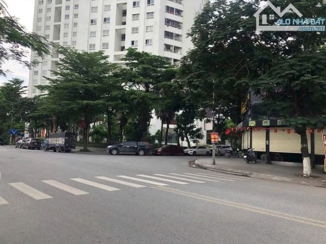 Bán gấp mặt phố Vũ Lăng, siêu kinh doanh, đường 20m, vỉa hè cực rộng - 1