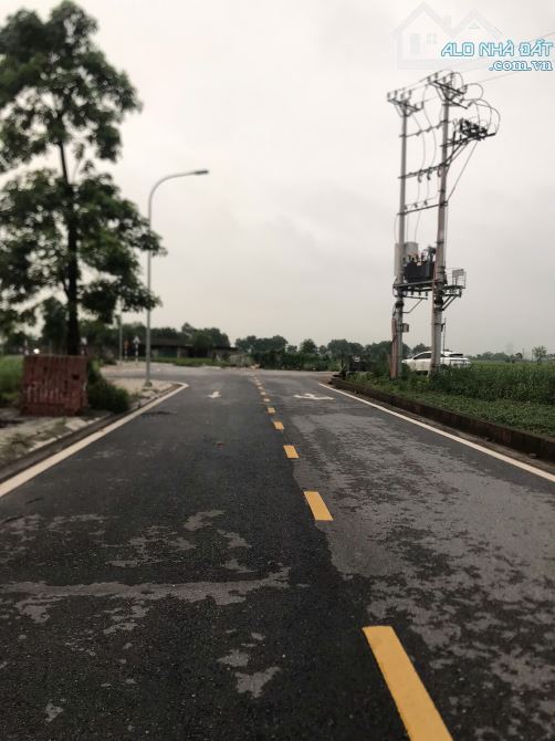 ĐẤT ĐẤU GIÁ DỤC TÚ ĐÔNG ANH, KINH DOANH VỈA HẺ Ô TÔ TRÁNH, SÁT ĐƯỜNG GOM TỨ LIÊN - 1
