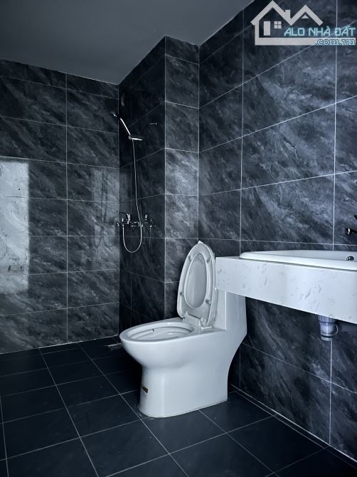 chung cư mới Hoàng Thịnh Phát, mặt đường nguyễn trãi,đóng theo tiến độ - 2