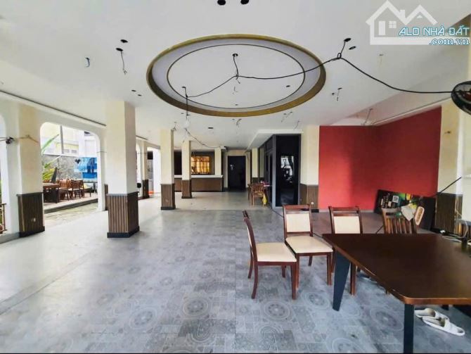 VIP- BIỆT THỰ MẶT TIỀN TRẦN QUỐC THẢO - 21M X 35M- 2 TẦNG- P. VÕ THỊ SÁU, QUẬN 3 - 2