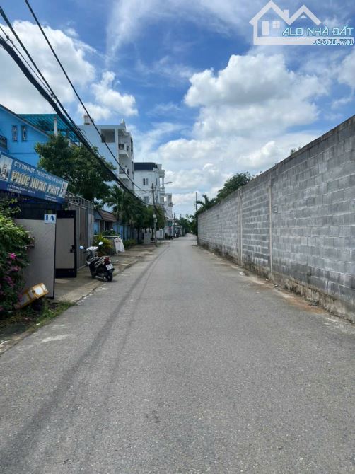 🔥Nhà C4,đường TL49, Phường THẠNH LỘC,Quận 12.dt 150m2 (7.5x21) đường 8m THÔNG 💵 8,05tỷ. - 2