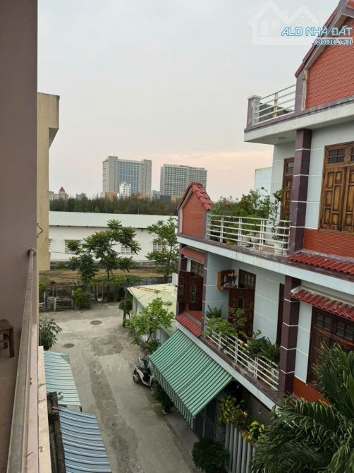 BÁN NHÀ 3 TẦNG KIỆT ĐA MẶN ĐÔNG 4 - 2
