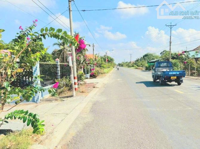 Hàng Hiếm, 160m2 đất ở đô thị Tân Trụ cực đẹp, chỉ 790tr - 2