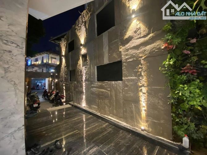Giảm sốc!! Bán siêu biệt thự  khu VIP Mạc Đĩnh Chi - Phan Khắc Khoan - 12.5x15m - 56.9 tỷ - 2