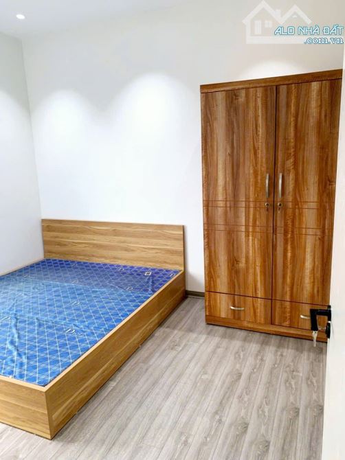 Lô góc đẹp mới dân xây 5 tầng, 45m, mặt tiền mênh mông, thang máy, gần chợ Vạn Phúc, Hà Đô - 2