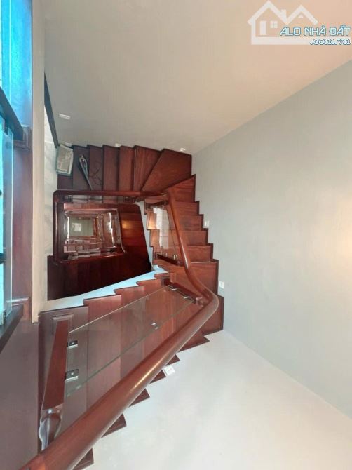 Nhà đẹp mới xây 5 tầng, 60m, ngay đường lớn Vũ Trọng Khánh, Hà Đông - 2