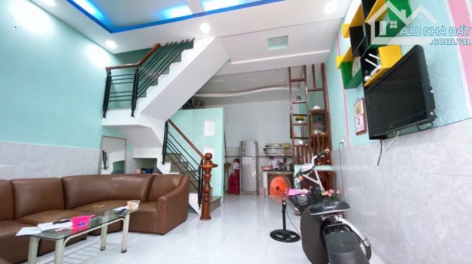 Bán nhà 2 tầng, 35m2, Thống Nhất, P16, Gò Vấp, SHR, nhỉnh 3 tỷ - 2