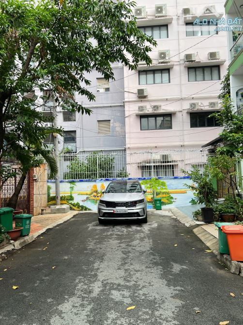 Bán Biệt Thự Khu Compound Cộng Hòa Q.TB 8x20m CN 160m2. Hầm 3 Lầu Thiết Kế Hiện Đại 45ty - 2