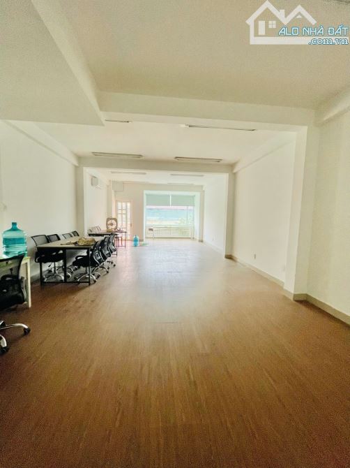 CHO THUÊ BUILDING MẶT TIỀN ĐƯỜNG NGUYỄN VĂN LƯỢNG P10 (TRỆT 5 LẦU) - 2