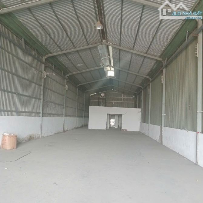 Cho thuê 360m2 có điện 3 pha có văn phòng xưởng  Bình Chuẩn - Thuận An Bình Dương - 2