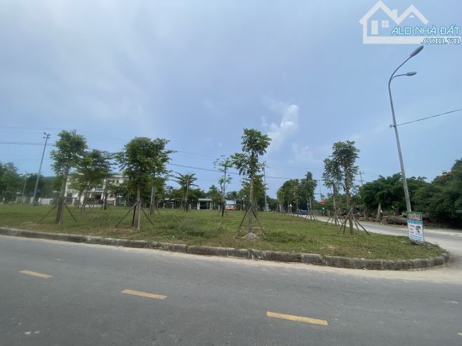 Mặt tiền 16m tuyệt đẹp QL1A, Tứ Hạ, Hương Trà. - 2