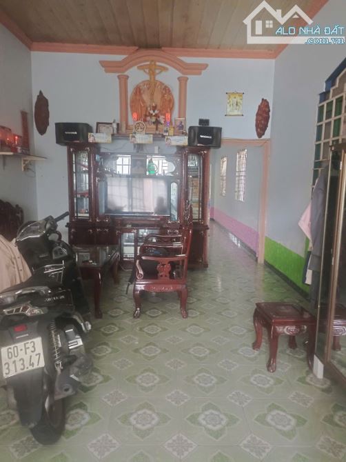 NP580 Bán nhà p tân phong gần đường nguyễn văn tiên , gần ngã ba chợ bà thức , cây xăng 26 - 3