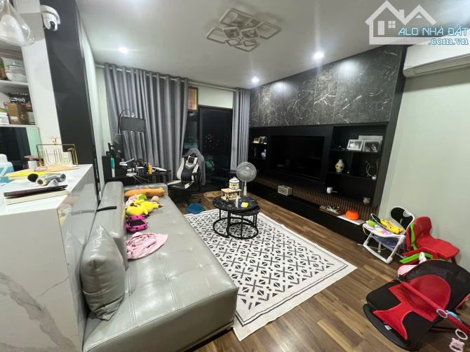 Bán chung cư cao cấp TNR Goldmark City 136 Hồ Tùng Mậu, 117m, 3pn, 1kho, 2 wc, chỉ 7.5tỷ - 3