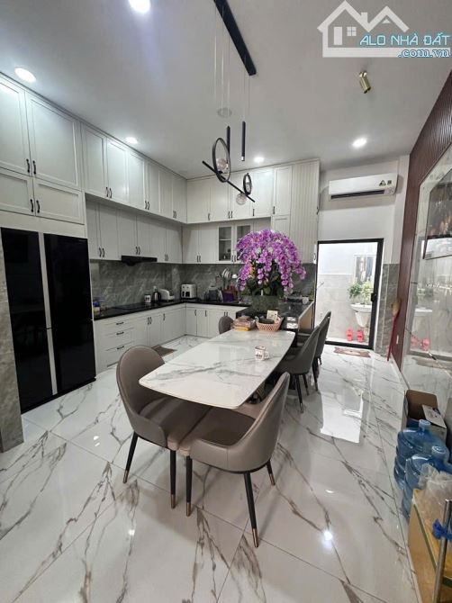 🔥Nhà 3 Tầng CẦU VƯỢT NGÃ TƯ GA đường HÀ HUY GIÁP,phường THẠNH LỘC, Quận 12, 68m2.💵6,4tỷ. - 3