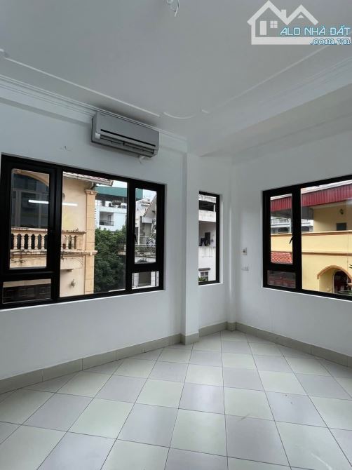 Bán nhà dân xây lô góc, oto đỗ cửa, gần phố, DT 41 m2, giá 8.95 tỷ. - 3