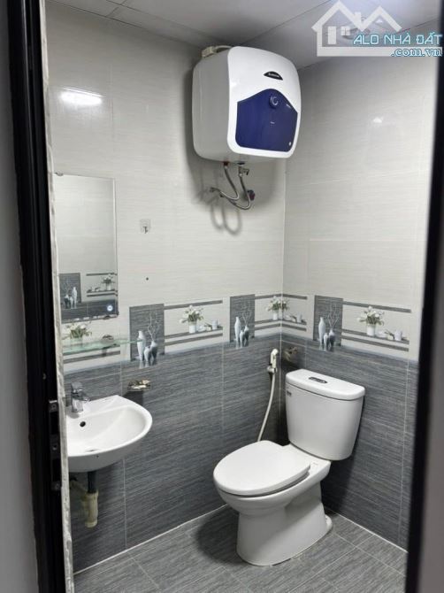 VẠN PHÚC - TT HÀ ĐÔNG - NHÀ 5 TẦNG CHẮC CHẮN, GẦN PHỐ, GẦN Ô TÔ, NGÕ THÔNG CÁC NGẢ - 3