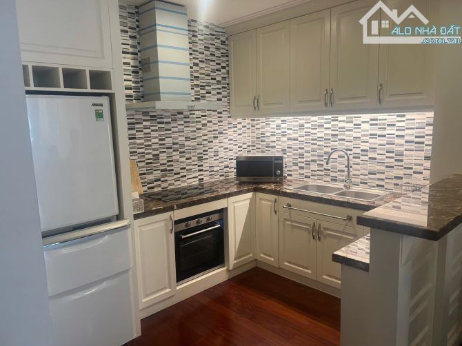 Bán tòa văn phòng mặt phố Nguyễn Du, 170m2, 10 tầng thang máy, mặt tiền 7m, 203 tỷ KD đỉnh - 3