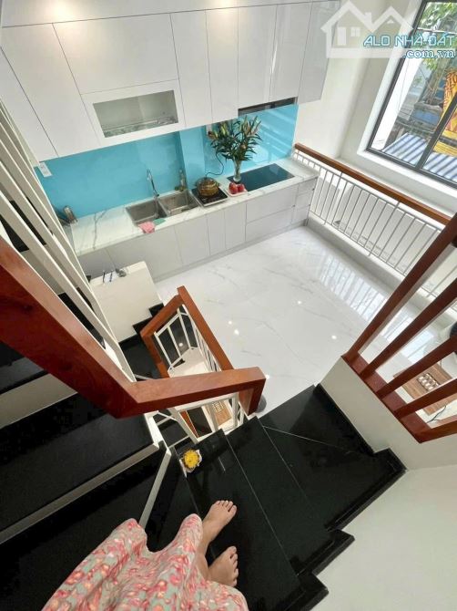 Bán nhà đẹp 5 tầng - Nguyễn Ngọc Lộc - trung tâm Quận 10 - GIÁ CHỈ 5.65 TỶ - 3
