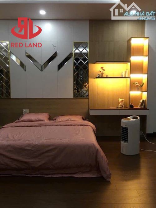 🌈 SIÊU PHẨM BIỆT THỰ 3 TẦNG  MẶT TIỀN ĐƯỜNG PHÙNG CHÍ KIÊN - KQH KIỂM HUỆ  👉🏻 Vị trí  : - 3