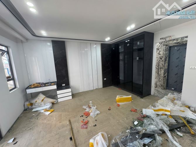Bán nhà Phú Đồng phân lô 918, đường thông ô tô tránh, KD, thang máy, 45m2, 6t, mt 5m, 13.2 - 3