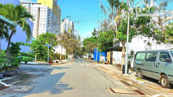 - Bán lô đất đường Bưng Ông Thoàn, P.Phú Hữu, Quận 9 - 3