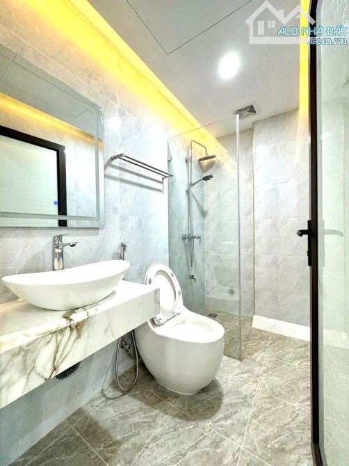 ❤️MỚI KOONG - THANG MÁY ÊM RU - 3 GÁC VÀO TẬN CỔNG - TRƯƠNG ĐỊNH - 46m2x5t - 8.9 TỶ - 4
