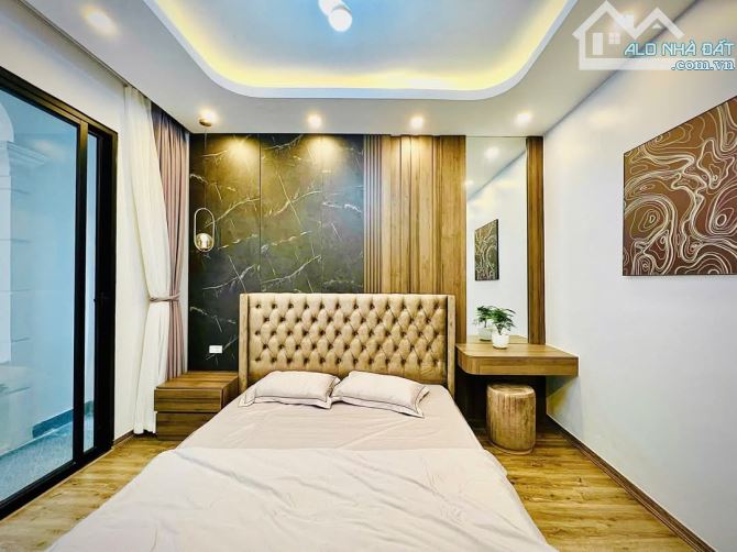 SIÊU PHẨM NHÀ ĐẸP TRUNG TÂM THANH XUÂN- BÙI XƯƠNG TRẠCH - LÔ GÓC - NỞ HẬU- NỘI THẤT CAO CẤ