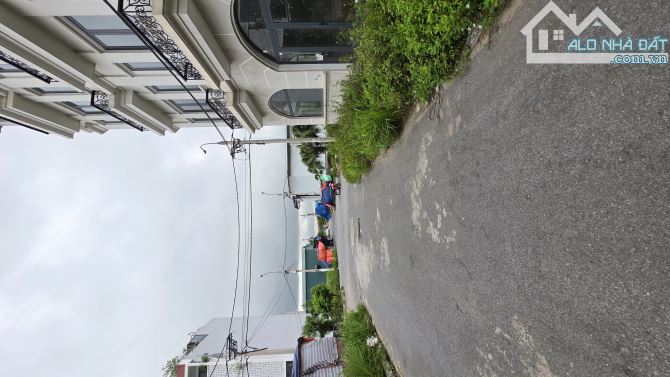 B.Á.N ĐẤT LAI XÁ , PHÂN LÔ,  Ô TÔ TRÁNH , SÁT ĐẠI HỌC THÀNH ĐÔ, KINH DOANH  75M2, 12 TỶ - 4