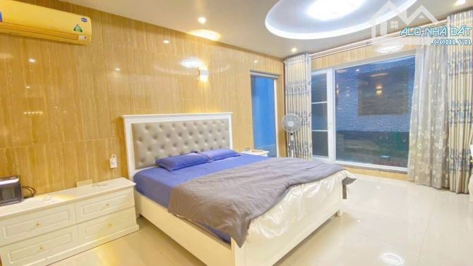 Bán biệt thự xây mới phố Cầu Đất, Ngô Quyền DT: 320m MT: 12.5m Giá: 28 tỷ 500 triệu - 4