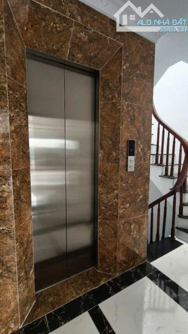 NHÀ MỚI phố Đức Giang 40M,6 tầng,nở hậu,ngõ thông,ôtô tránh,vỉa hè,kdoanh,nhỉnh 11 tỷ - 4