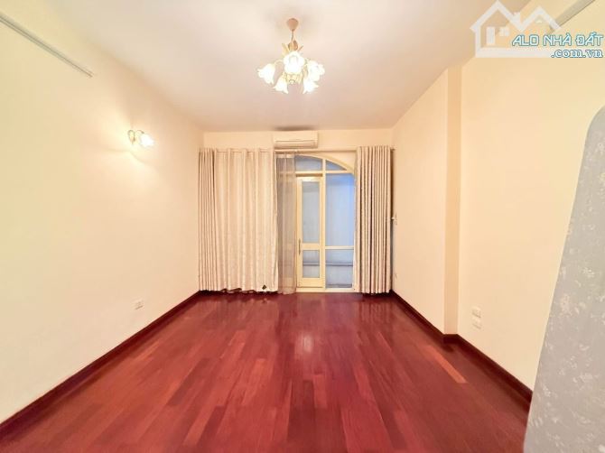 Bán nhà đẹp Nguyễn Chí Thanh 38m2, 5 tầng view hồ giá chỉ 9.1 tỷ - 4