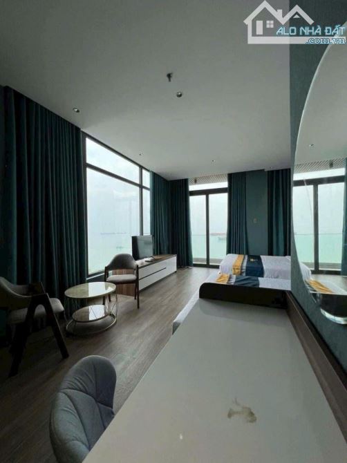 BÁN KHÁCH SẠN VIEW BIỂN GÓC 2 MẶT TIỀN TRẦN PHÚ- VŨNG TÀU DT 141M2 (6 TẦNG) NGANG 8.5M - 4