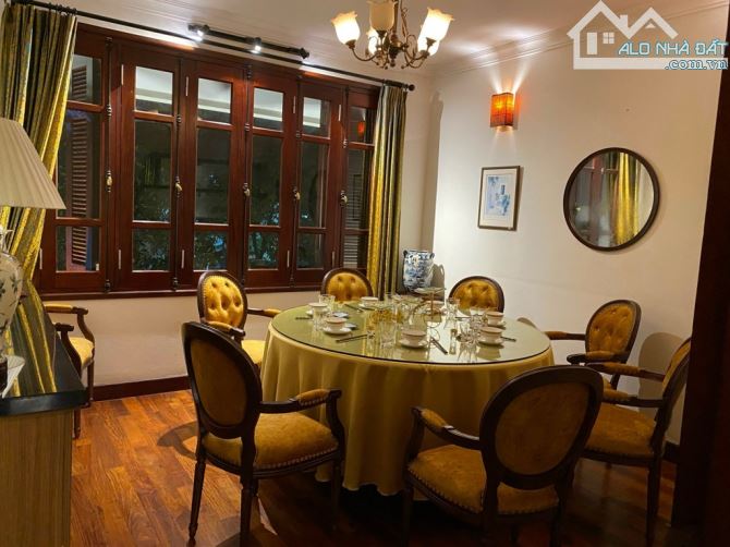 BÁN GẤP BIỆT THỰ TRẦN KIM XUYẾN, CẦU GIẤY - Ô TÔ TRÁNH - VỈA HÈ - KINH DOANH - GIÁ CỰC TỐT - 4