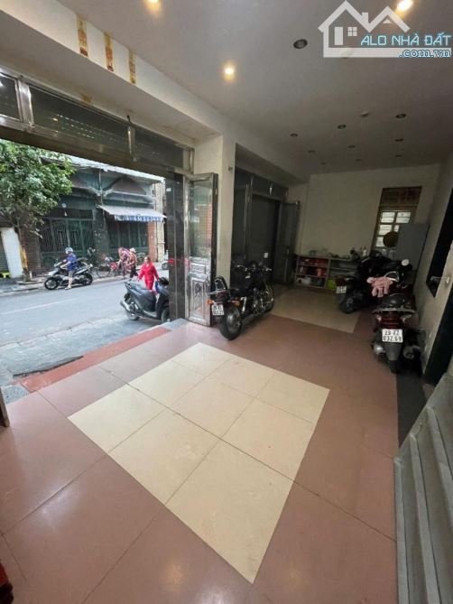 Siêu phẩm Trương Định, HBT - DT 60m2 x 6 tầng, sổ nở hậu, thang máy mới, ngõ thông KD - 4