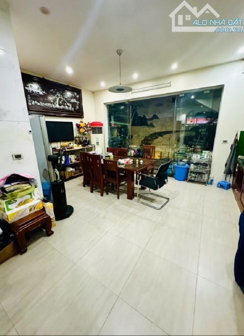 42 tỷ/92 M2/5.5 M tiền/ 5 tầng/ Phân Lô vỉa hè Ô tô chánh. Nguyễn Trãi - 4