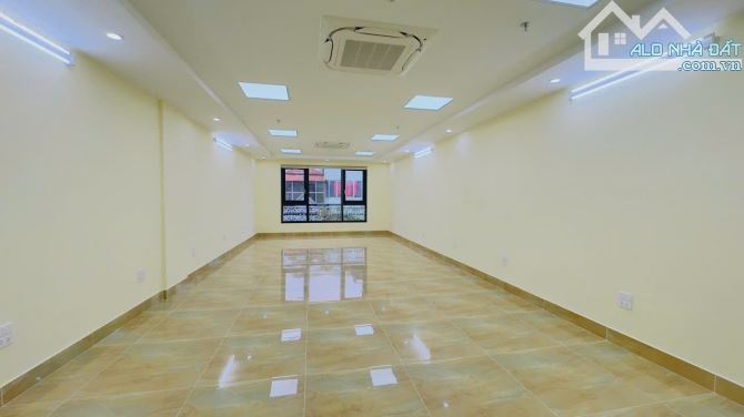 Bán nhà mặt phố Nguyễn Viết Xuân, 1 mặt phố 1 mặt ô tô tránh, 38 tỷ - 4