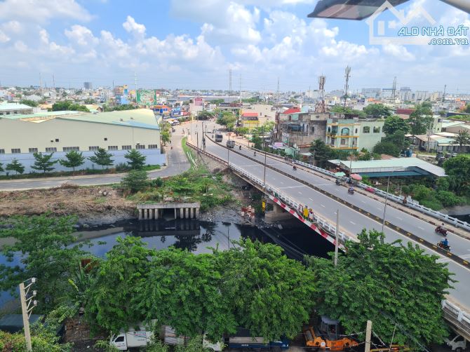 Khách Sạn View Sông Q.Gò Vấp, Mặt Tiền Lê Đức Thọ. 7 Lầu Thang Máy 10 Phòng Lớn - 4