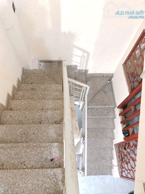 BÁN GẤP CHDV PHẠM VĂN HAI TÂN BÌNH DT 80M DÒNG TIỀN 40TR/T GIÁ 8,950 TỶ - 4
