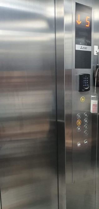 Bán nhà 6 tầng 1 hầm 85m2 mặt phố Nguyễn Tuân đoạn đường to đã mở, có thang máy, cho thuê - 5
