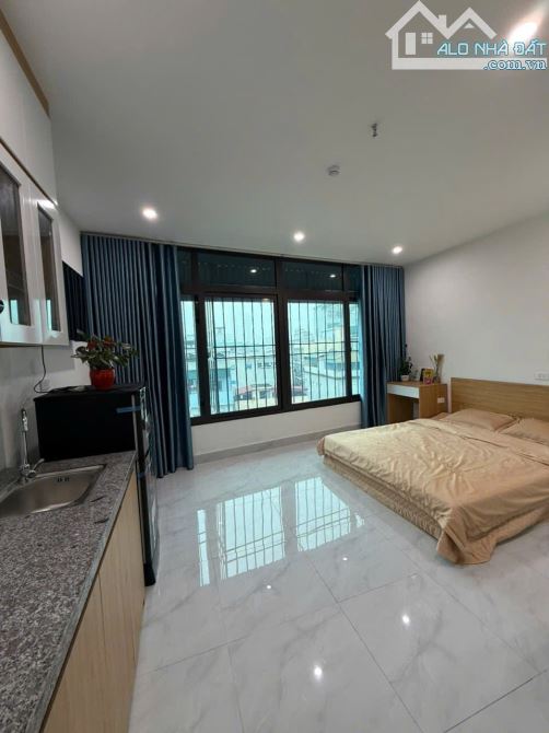 Bán căn hộ DV ngõ phố Võng Thị, 104m, 7 tầng thang máy, MT 6.8m, giá 27tỷ, cho thuê 90tr/t - 5