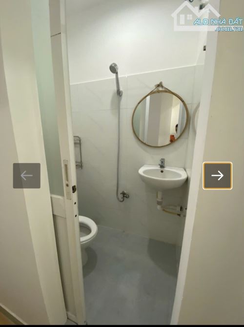 Nhà Quận 7 dưới 2 tỷ - HẺM ÔTÔ - 2TẦNG -2PN- 2TỶ1 - 5