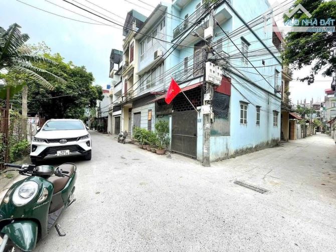 Bán Nhà view Công Viên, 2 mặt tiền, Thạch Bàn 52m2, 3tầng, mặt tiền 4.5m, giá 11 tỷ. - 5