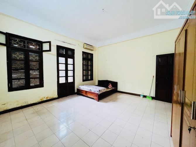 Bán nhà Nguyên Hồng, 66m2 x 4T, MT 5,6m. Phân lô, vỉa hè, oto. KD. 27 tỷ. - 5