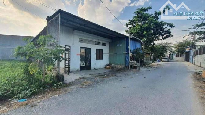 Chuyển nhượng DÃY TRỌ 5 phòng 130m2 (6x21)m Đường Suối Lội, gần KCN Tân Phú Trung, 1 tỷ730 - 5
